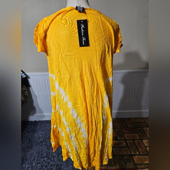 NWT! Fashion Force Fun Dress One Size - Picture 4 of 5